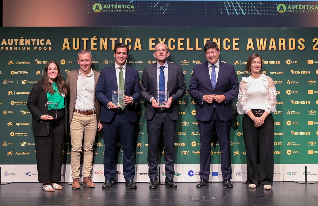 finalistas y premioados al mejor productor en el Autentica Excellence Adwards 2025